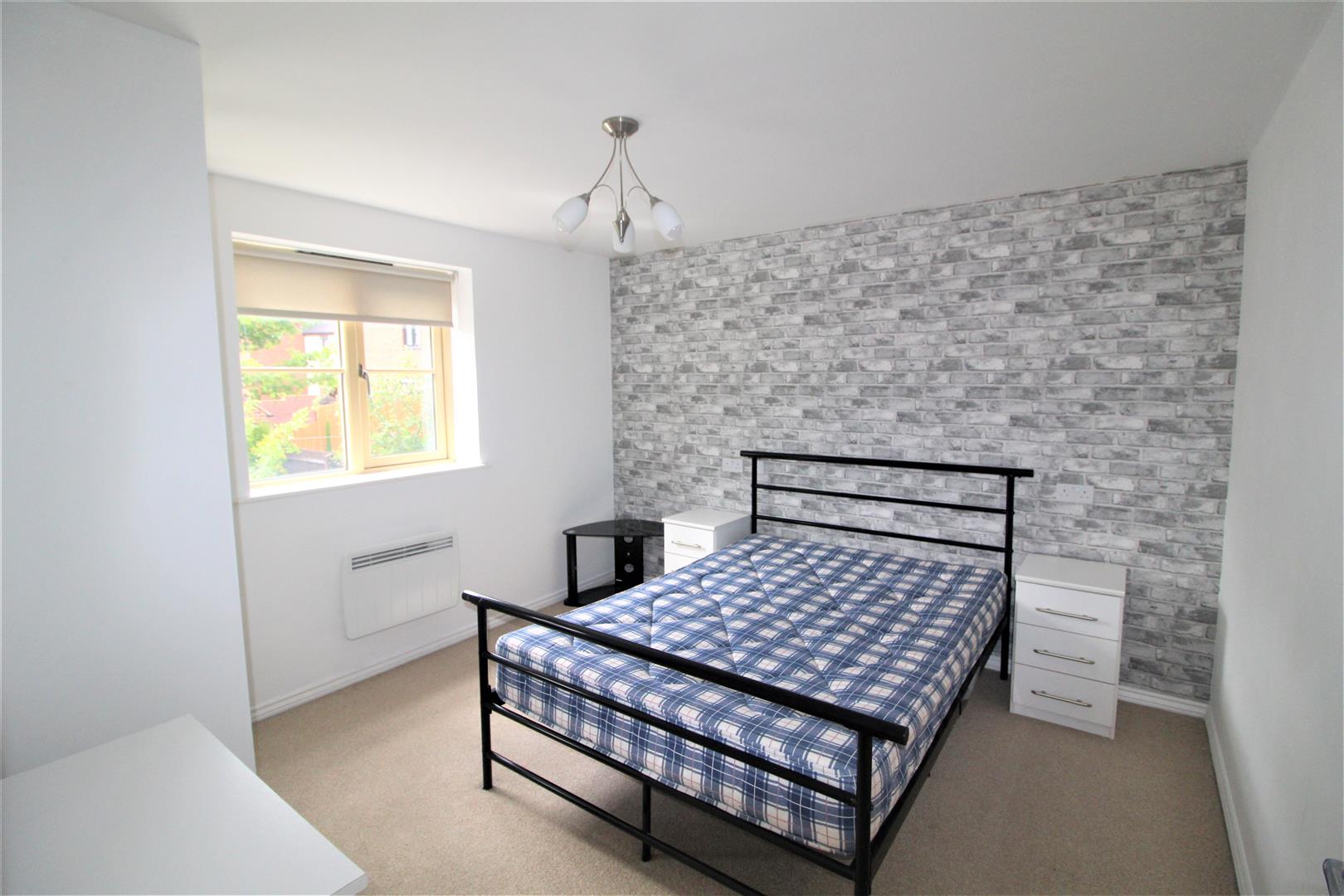 19 St. Johns Walk, Telford, TF4 2FT Let Agreed